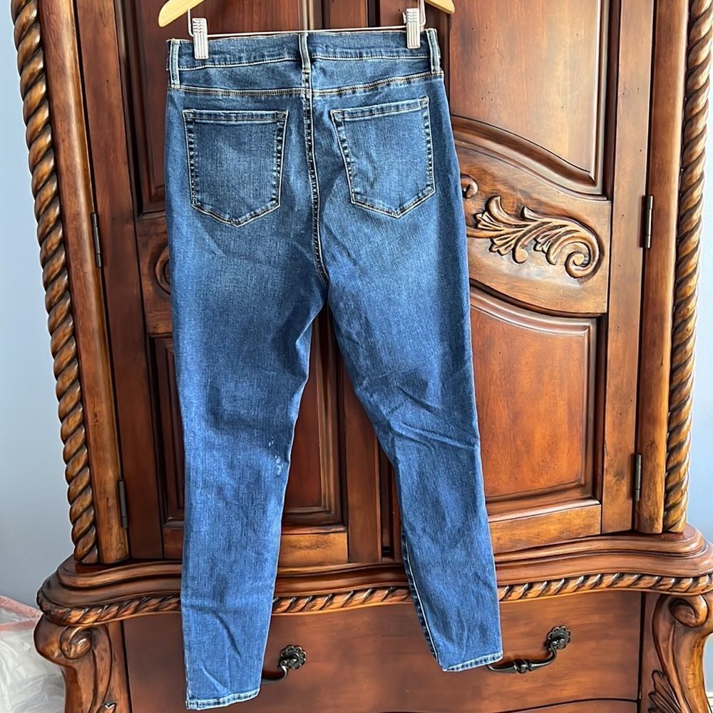 Pacsun blue denim jeans- size 29S - Picture 3 of 6